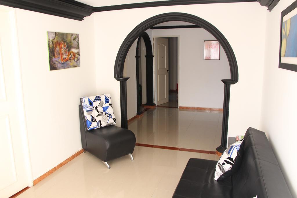 Habitaciones En Medellin Exterior photo